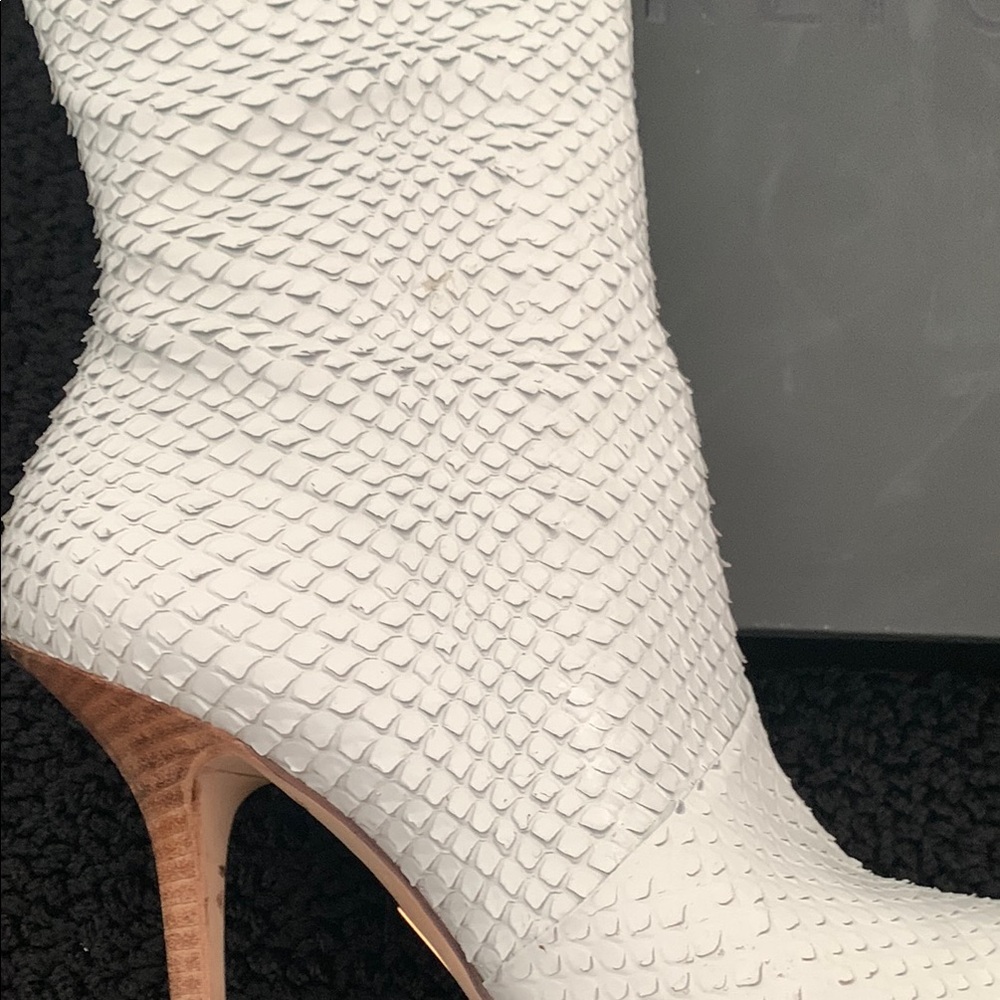 White Textured Knee-High Boots - Picture 6 of 15